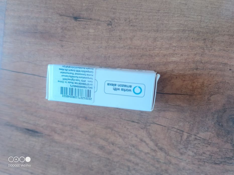 Sensor temperatura e humidade tuya