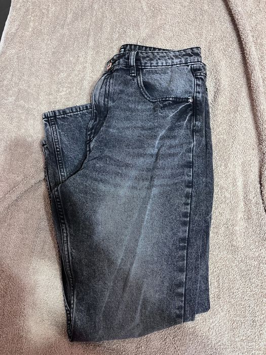 Spodnie jeansowe Mom Fit damskie