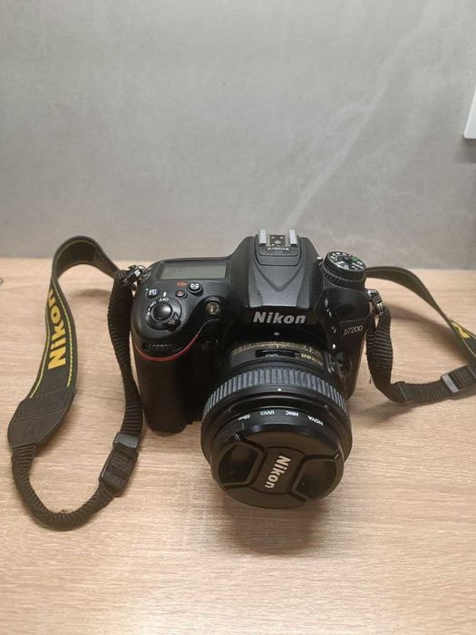 lustrzanka Nikon D7200 + obiektyw AF-S Nikkor 50mm f/1.8G