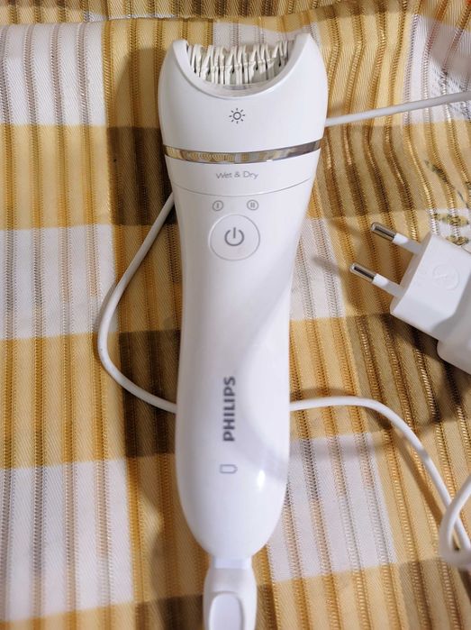 Эпилятор Philips 8000 серии BRE715
