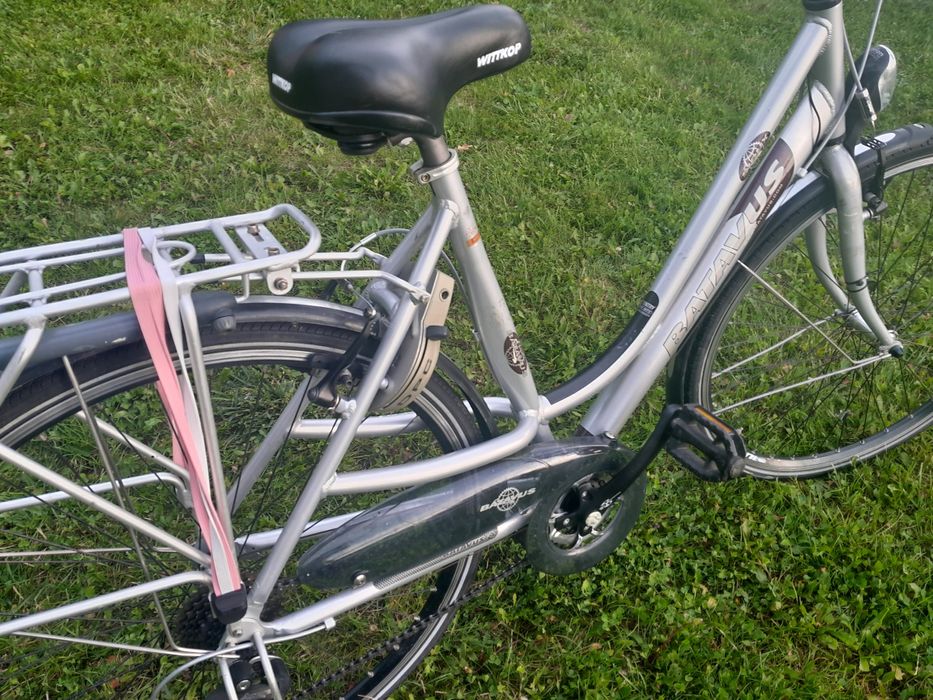 Aluminiowy Rower trekingowy 28cali niska rama Shimano Deore