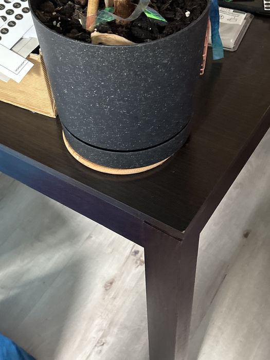 Stół ciemnobrązowy rozkładany