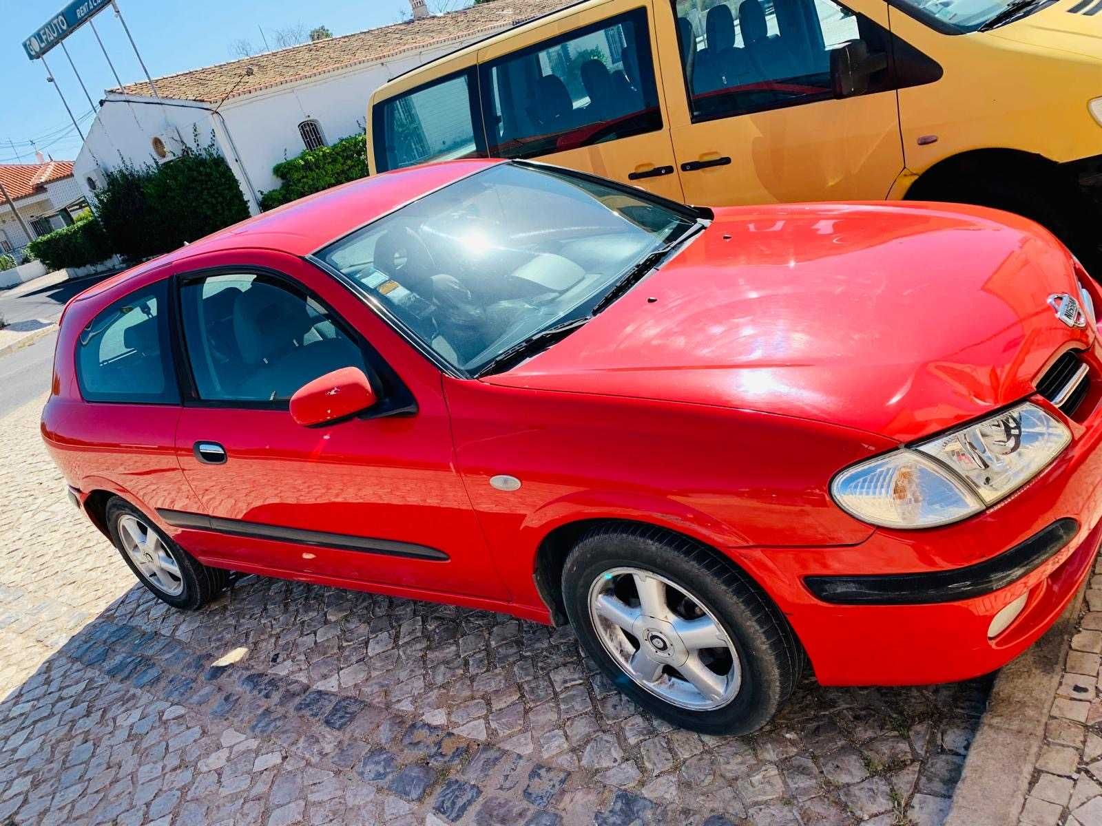 Nissan Almera Red 1.4