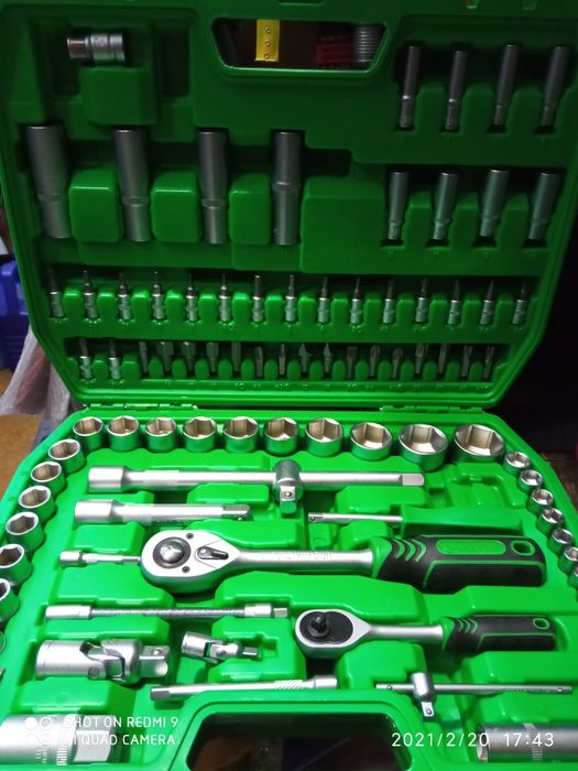 Инструмент набор 94 еденеци на обмен