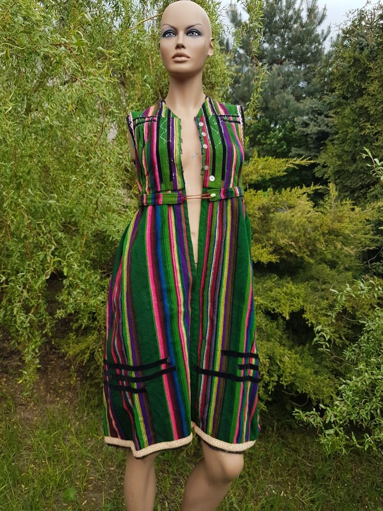 Strój ludowy folk vintage wełniak kiecka ludowa wiejska stara antyk