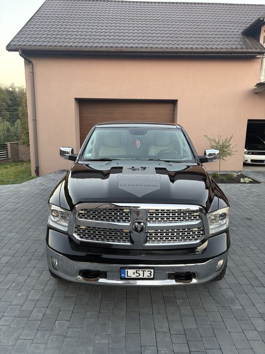 Dodge RAM 1500 Laramie