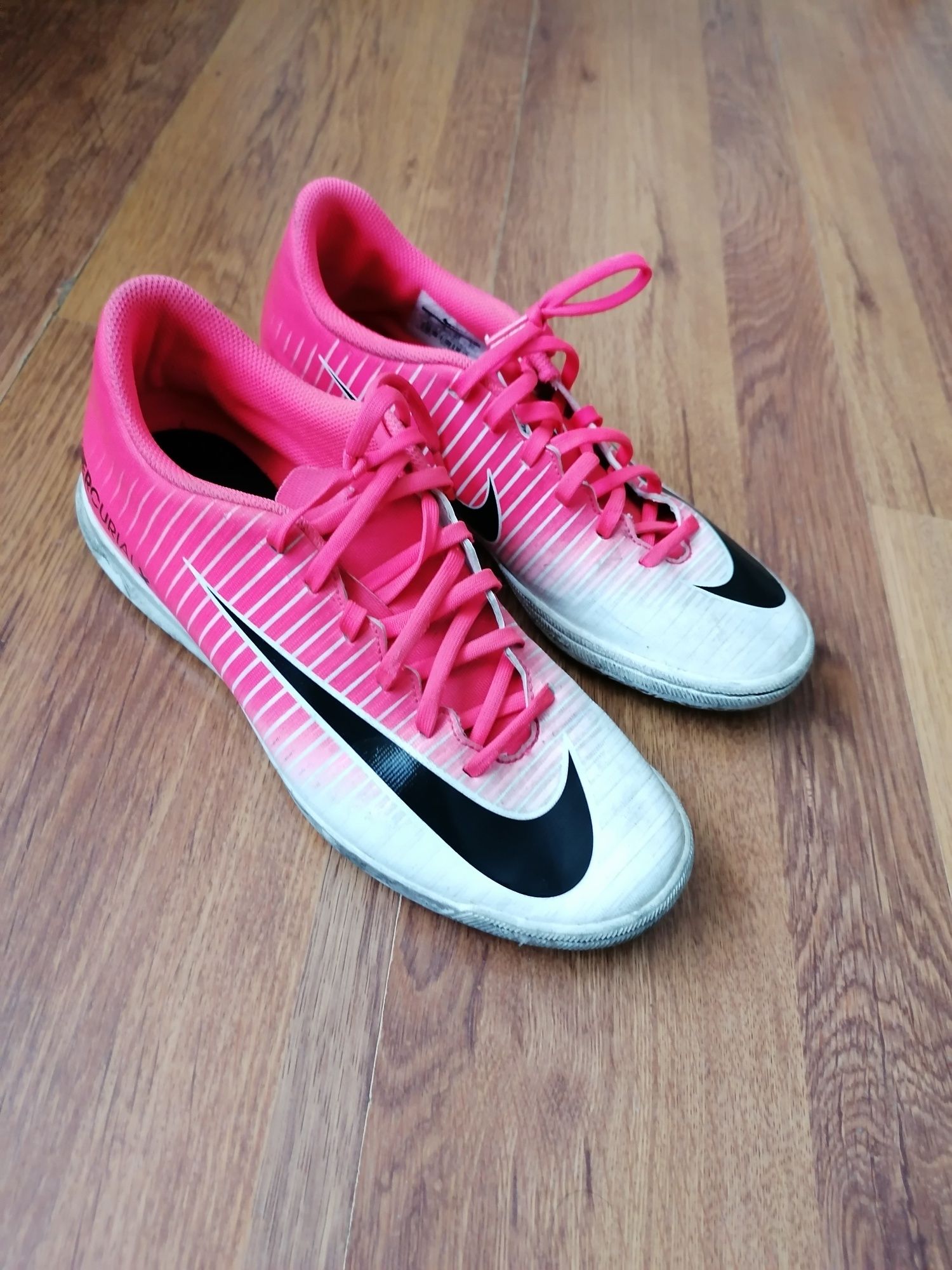 Buty nice mercurial