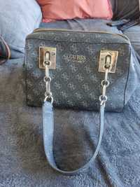 Vendo mala da Guess usada