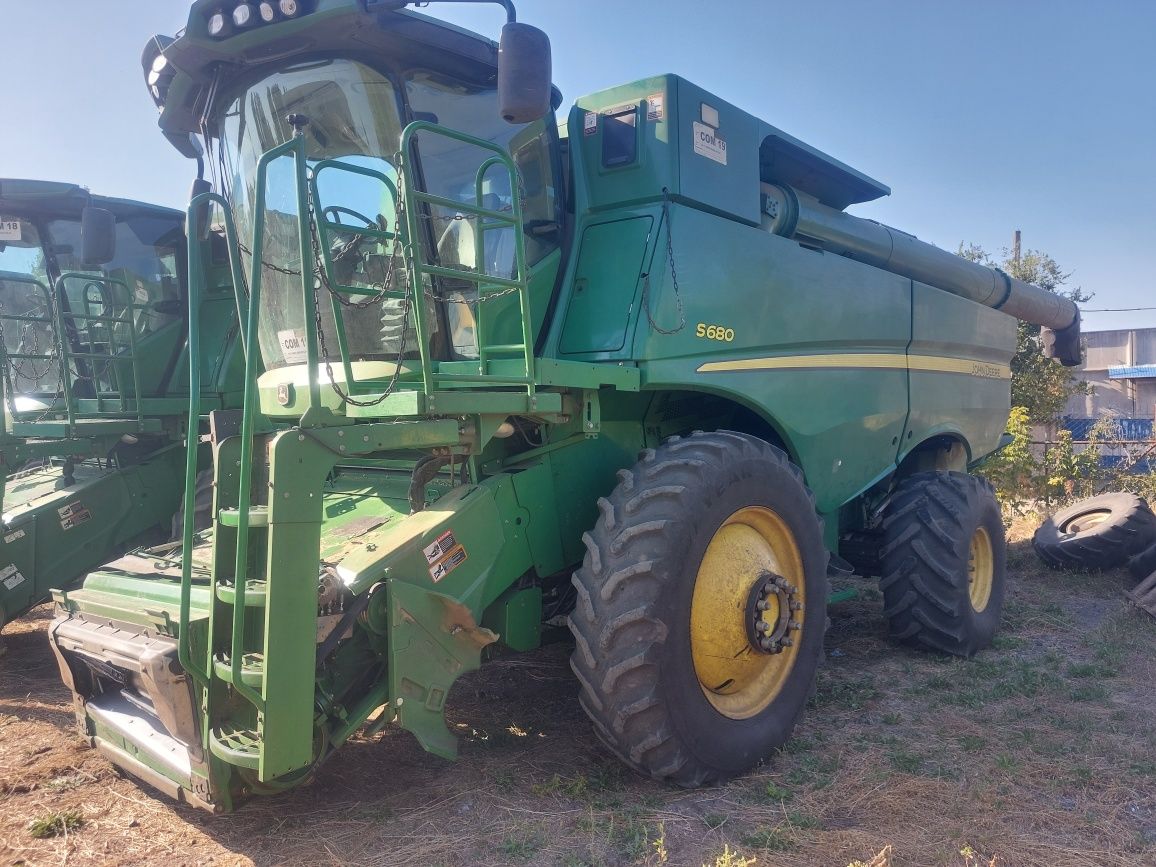 Продам комбайни John Deer S670 S680