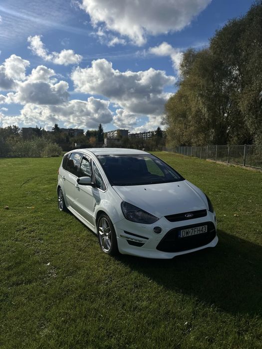 Ford s-max st line titanium