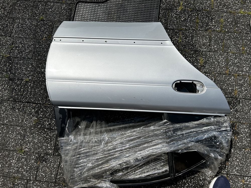 Drzwi prawy tył BMW E39 zamek komplet titansilber metallic