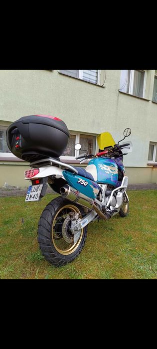Sprzedam motocykl africa twin 750