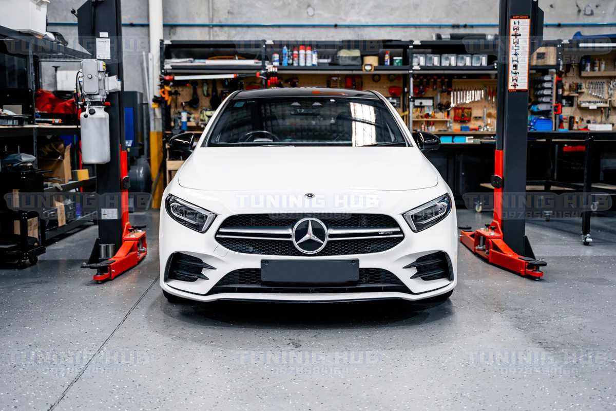 Передний бампер мерседес Mercedes A-Class W177  стиль AMG мерседес амг