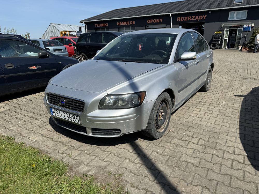 Volvo s40  diesel sedan