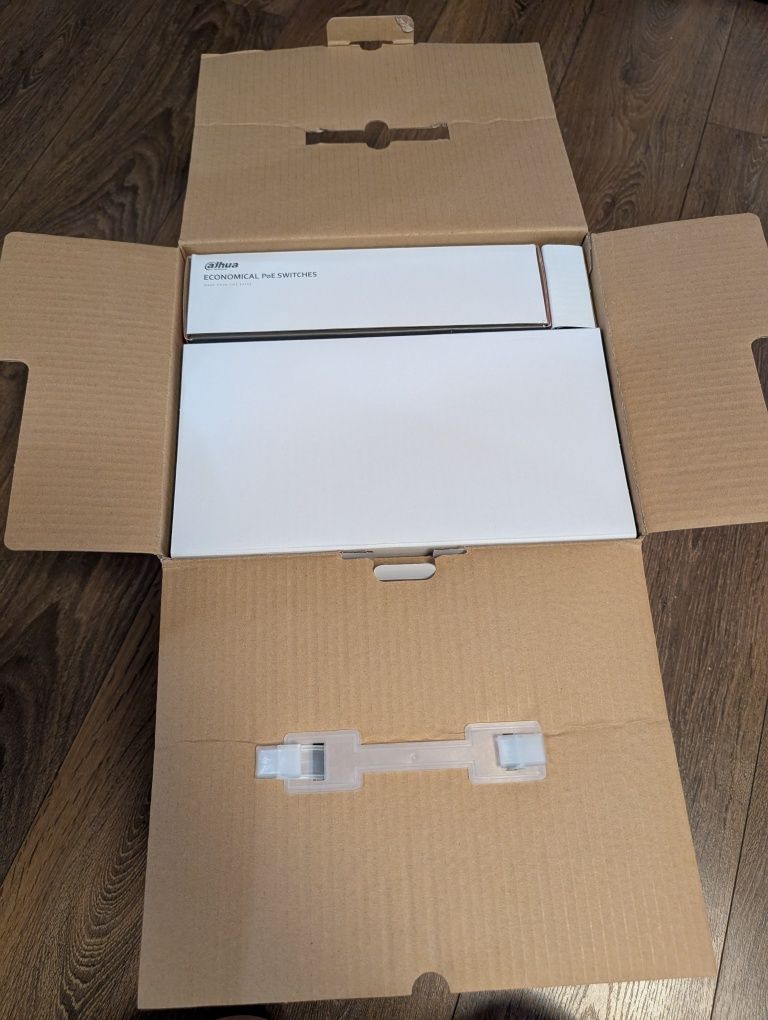 Wideodomofon IP DAHUA KTP02, Switch PoE, Aplikacja, Czytnik