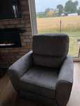 Sprzedam nowy fotel z funkcja relax