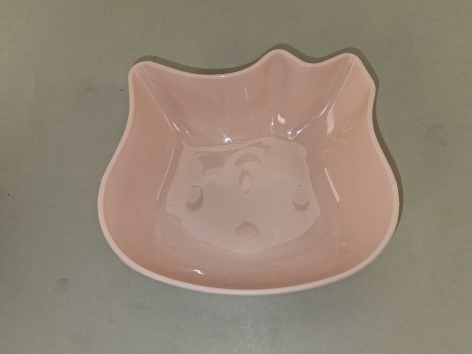 N152 Różowa Miska Kota Plastik W Kształcie Kociej Głowy