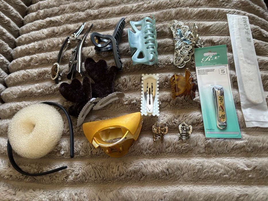 Заколки продам в хорошем состоянии