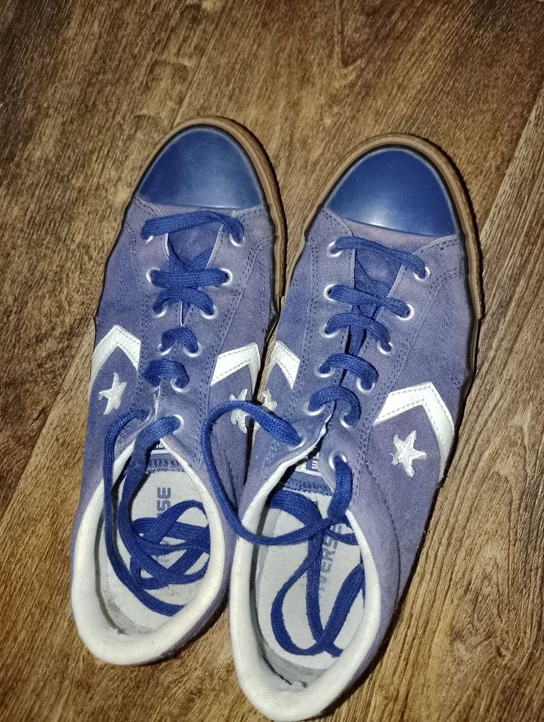 Продаю кеди Converse