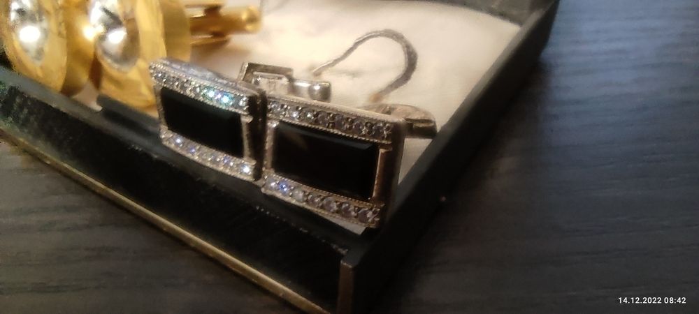 Запонки чоловічі, б/в.