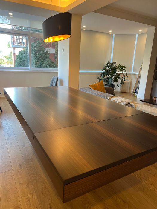 Mesa de jantar Las Kasas madeira 2,00 x 1,20 extensível ate 3,00x120