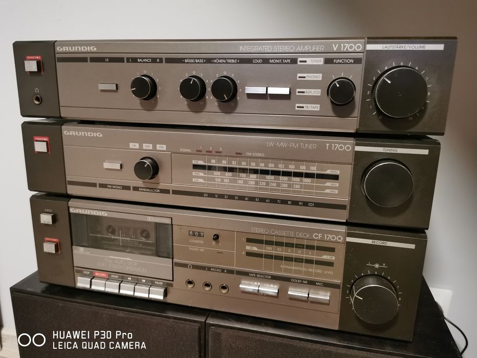 Grundig V1700 plus T1700 plus CF1700