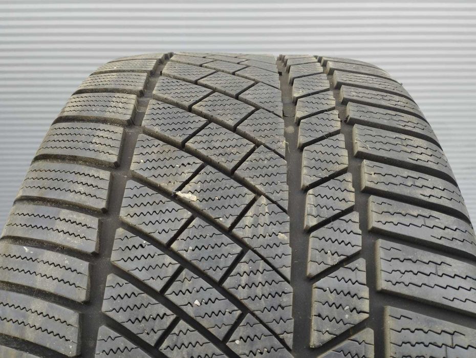 Set 245/45R19 275/40R19 Continental ContiWinterContact TS 830 P