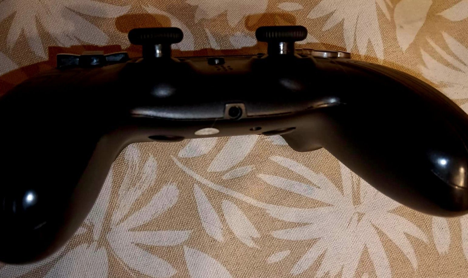 Pad do PS4 / PS5