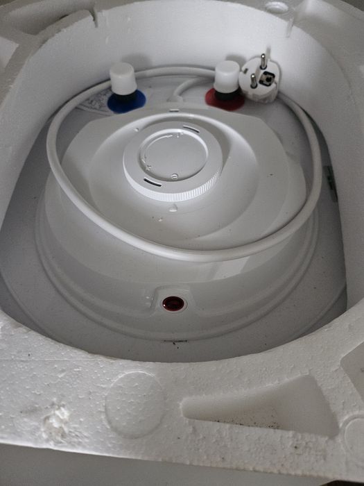 Sprzedam nowy podgrzewacz wody 30 l concepta