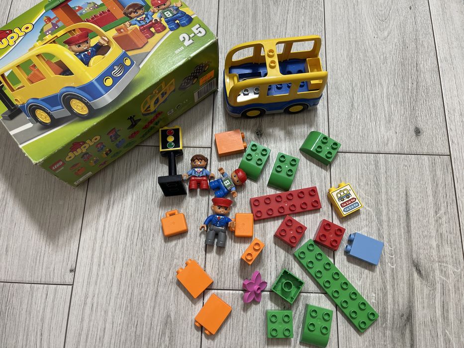 Lego duplo  Autobus szkolny 10528