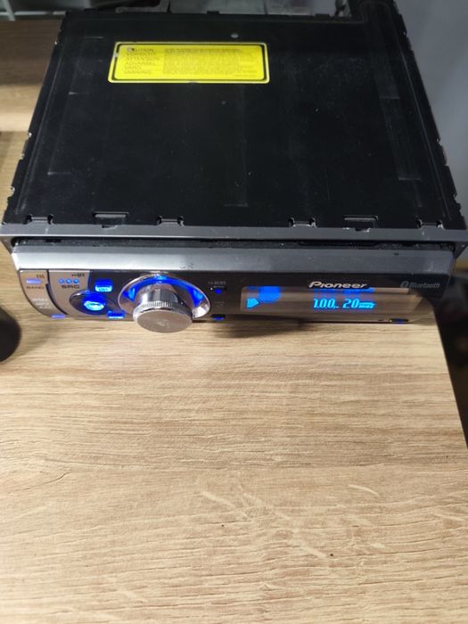 Radio samochodowe Pioneer DEH-P75BT