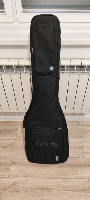 Pokrowiec gigbag na gitarę basową Sire Marcus Miller