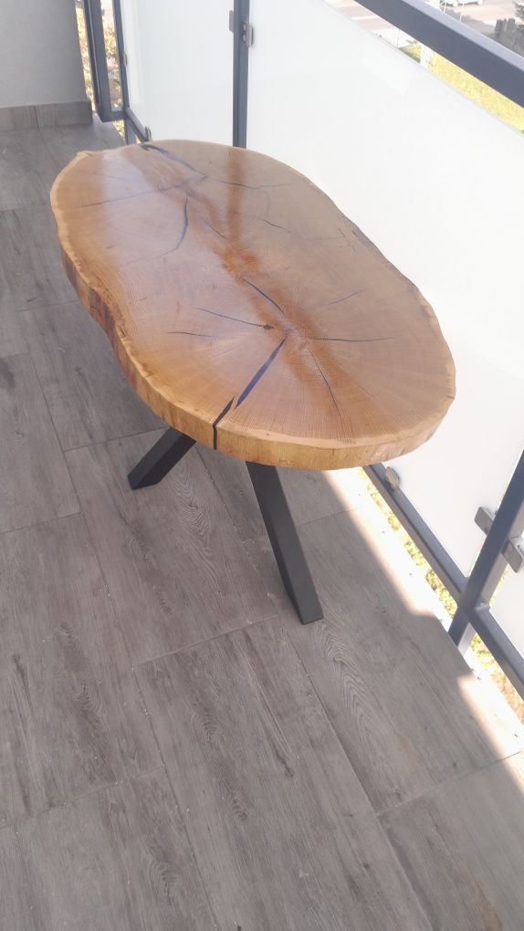 Stół plaster dębu żywica epoksydowa
