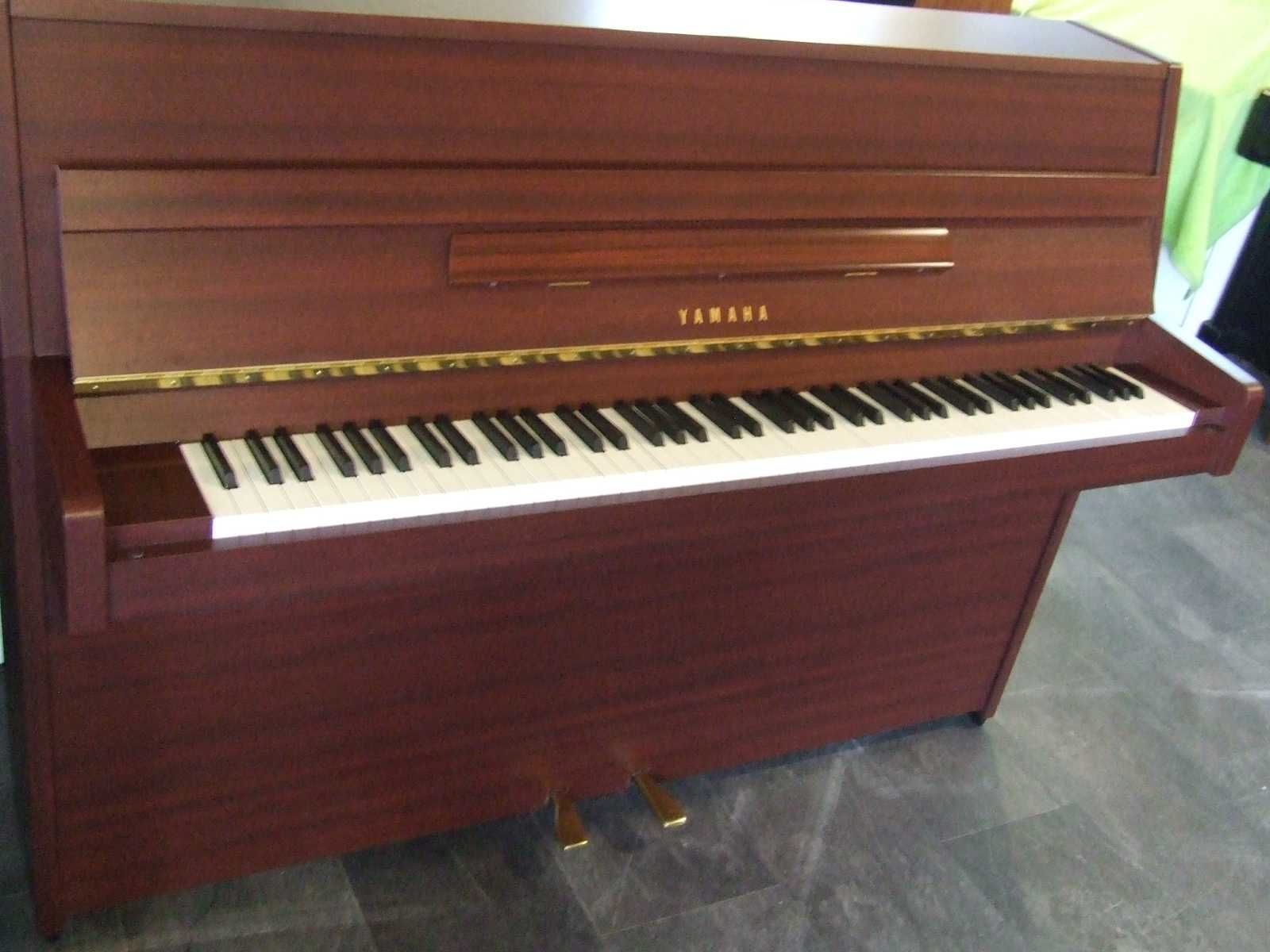Pianino Yamaha mod E 108 z 1998 r., made in Japan