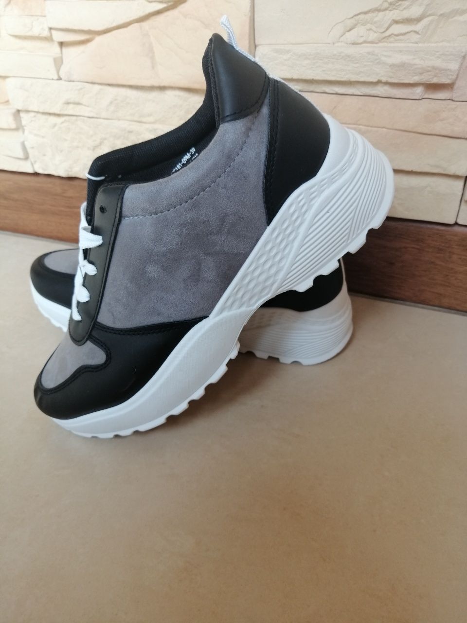 Sneakersy Sinsay r 39