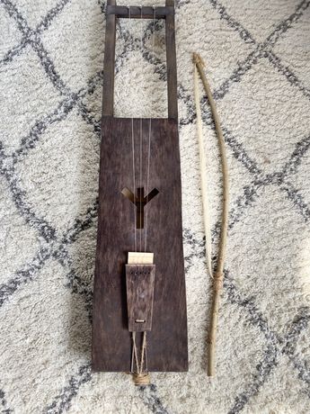 Музичний інструмент скандинавська скрипка Тахарпа Taharpa