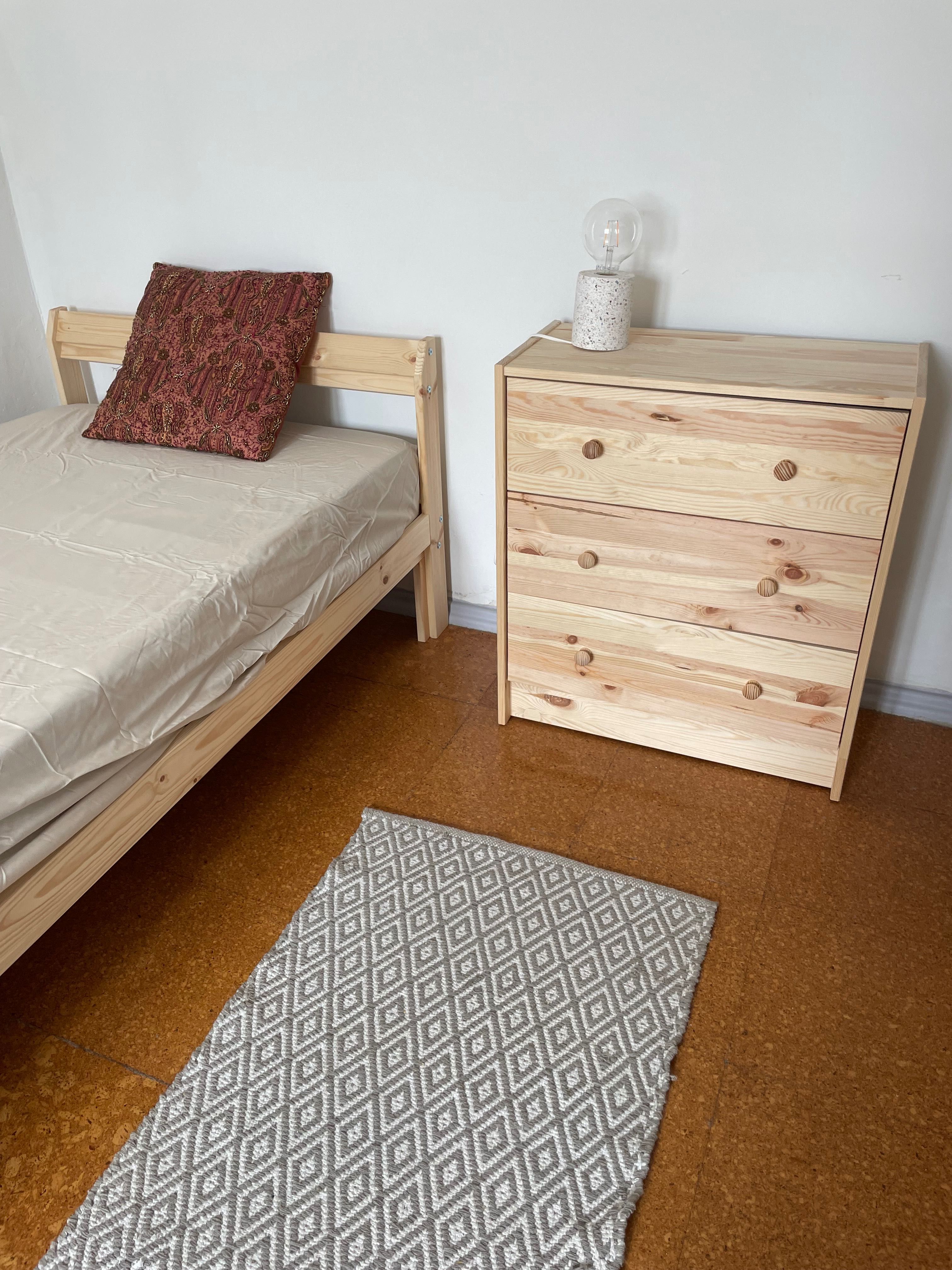 Quarto para estudante universitário/a - junto ao Metro linha Azul