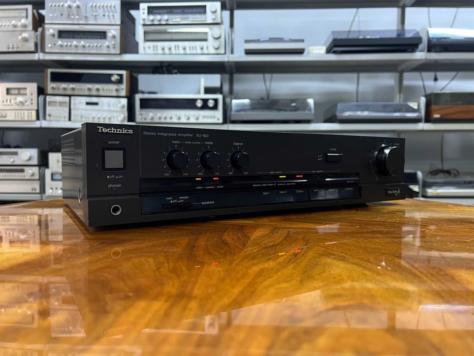 Wzmacniacz Technics SU-800 Audio Room