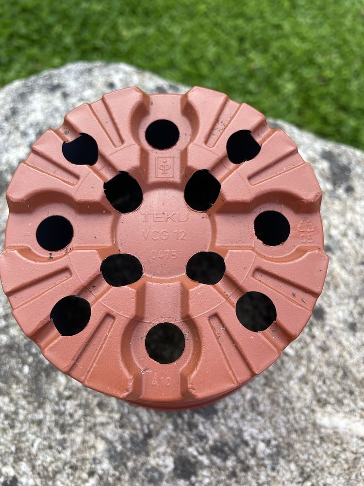 Conjunto de 50 vasos de plástico 12 cm.