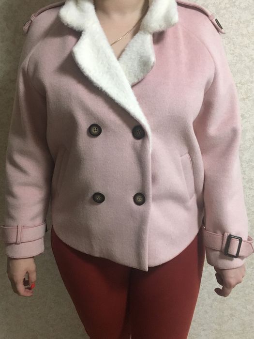 Пальто розовое с кристально белым ангора натур короткое хутро