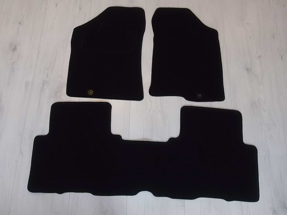 Dywaniki Welurowe KIA CARENS Rocznik 06-13 Idealnie Dopasowane STOPERY