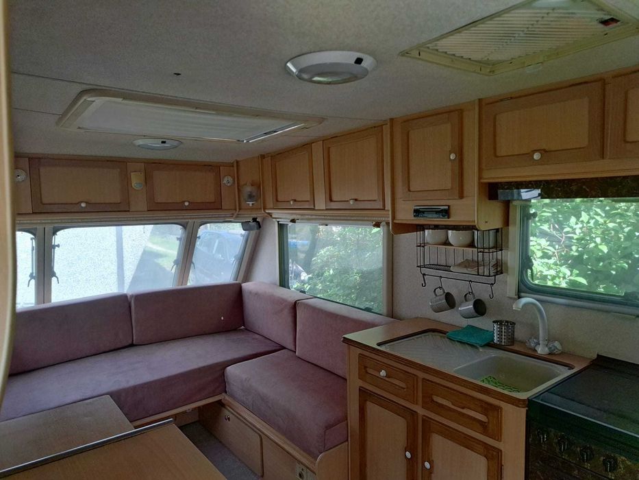 Przyczepa Campingowa z fotowoltaiką