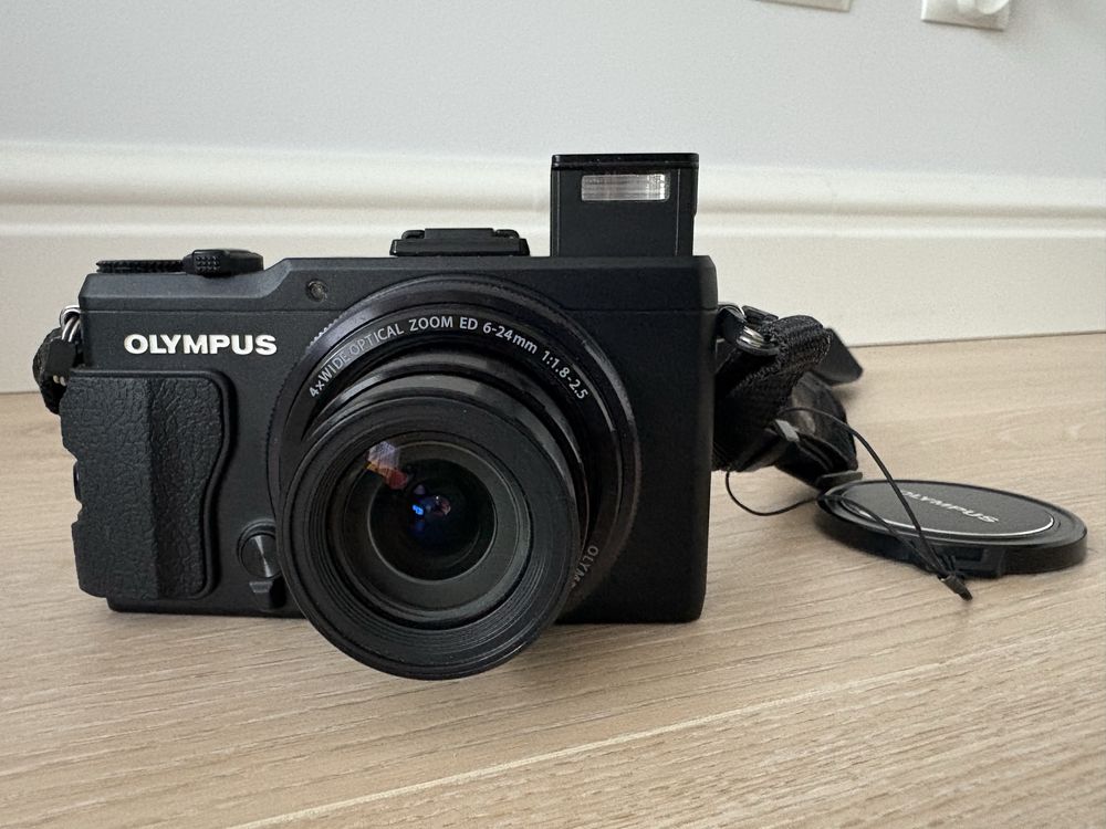Aparat Olympus XZ-2