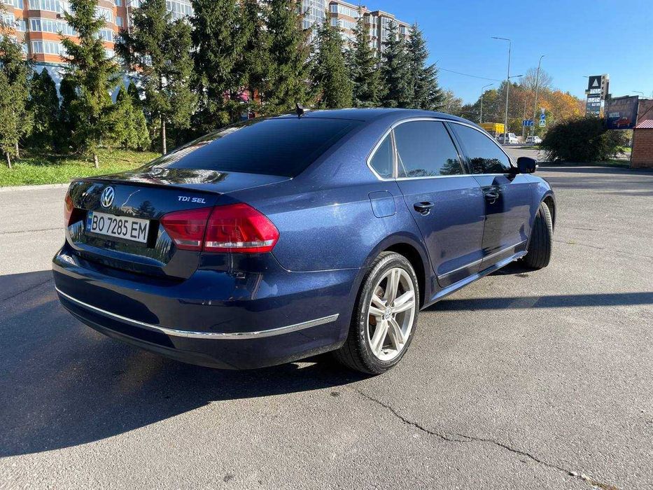 Volkswagen Passat SEL