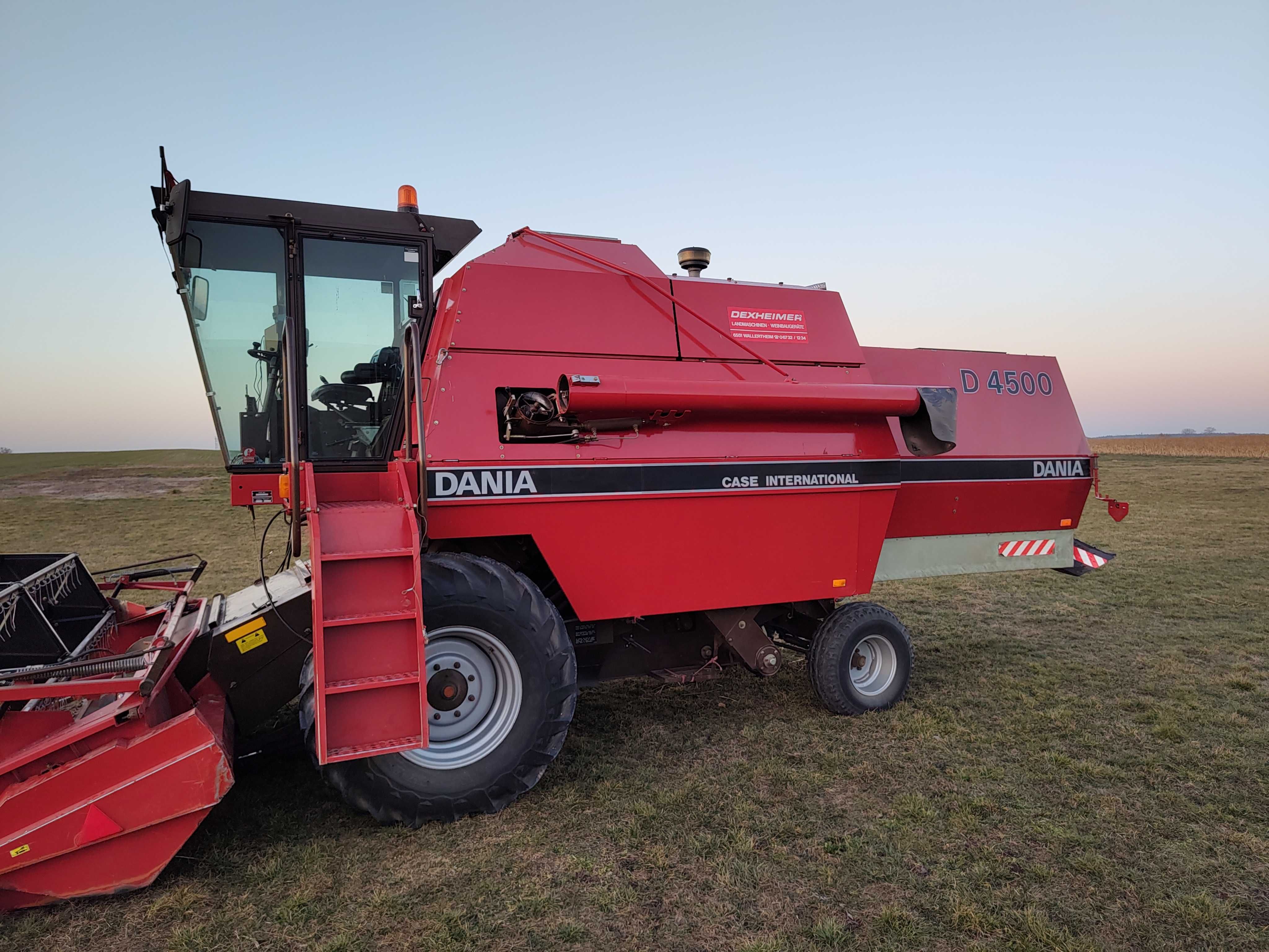 Dronningborg Case Dania D4500 Massey Ferguson 24
