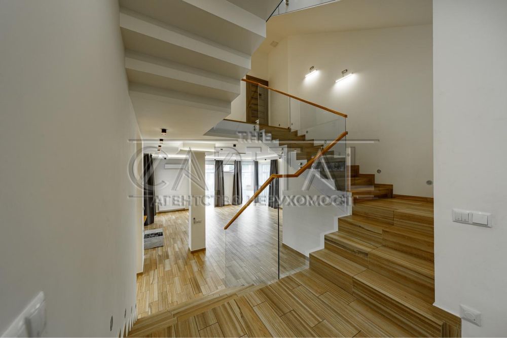 Аренда дома 500 м² под офис в Голосеевском районе Киева