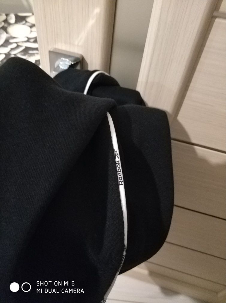 Спортивні штани reebok