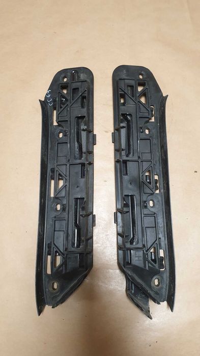 Ślizg VW Touran Caddy prawy lewy przód 1T08.070.50 1T080.70.49