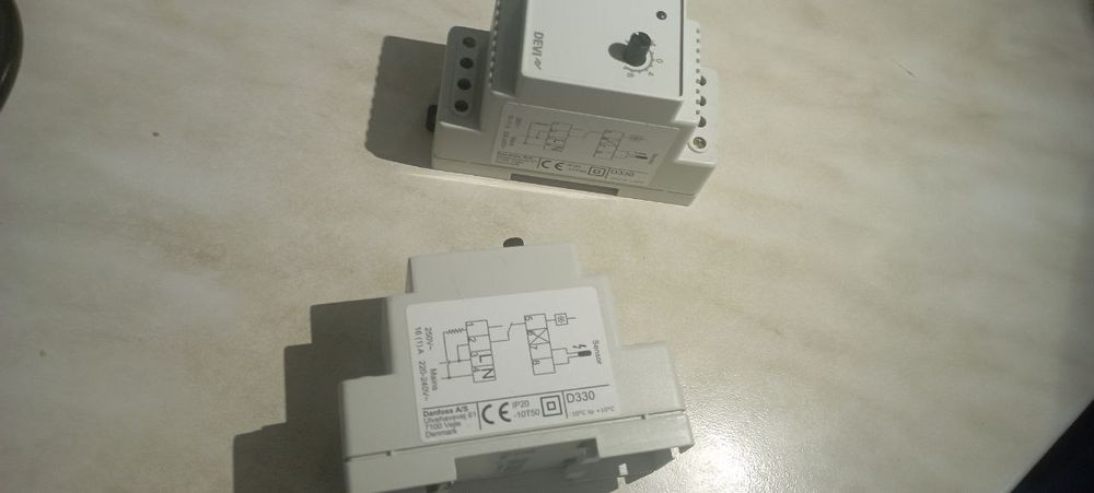 Терморегулятор для теплого пола Devi