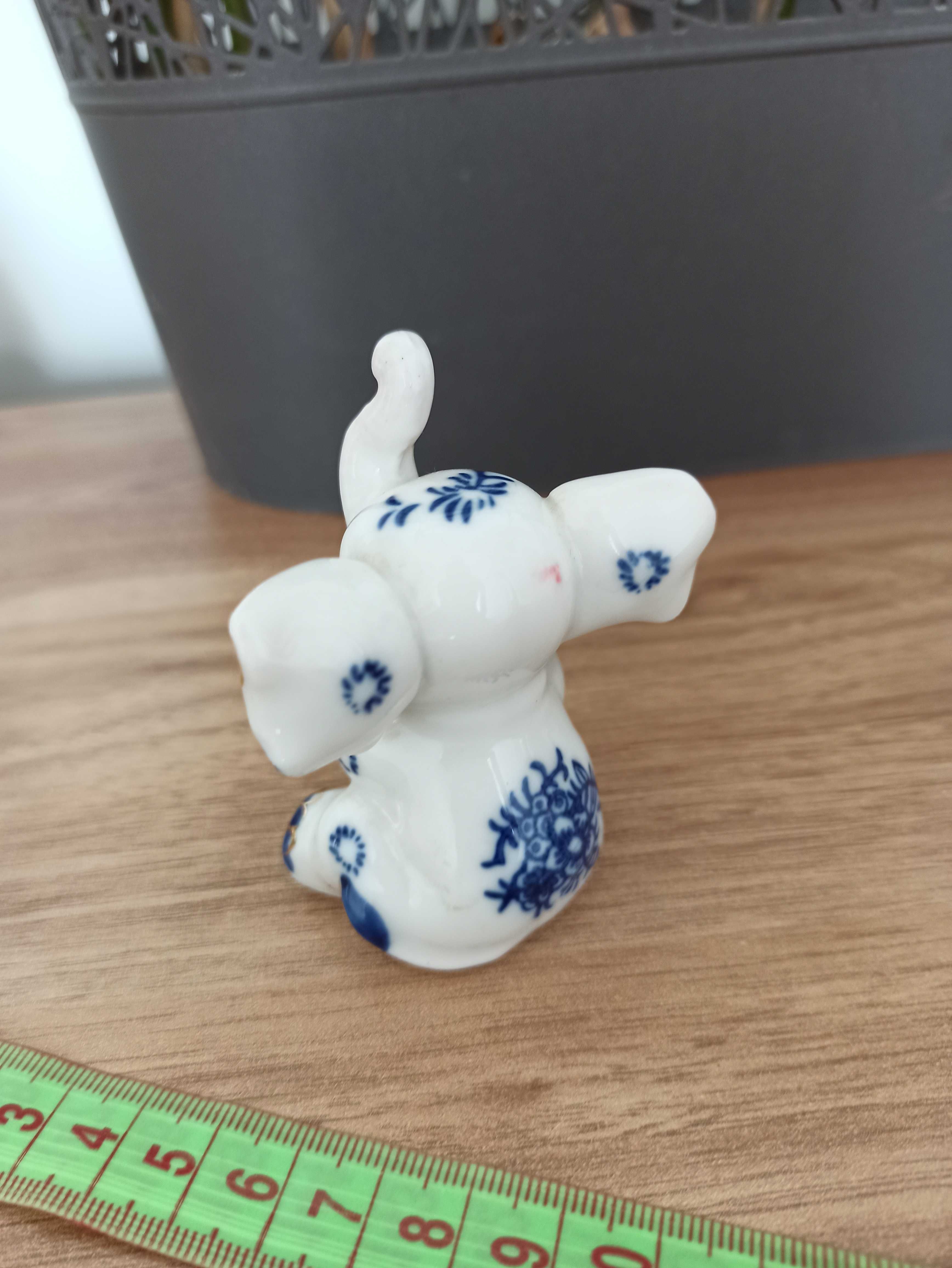 Słoń słonik porcelanowy